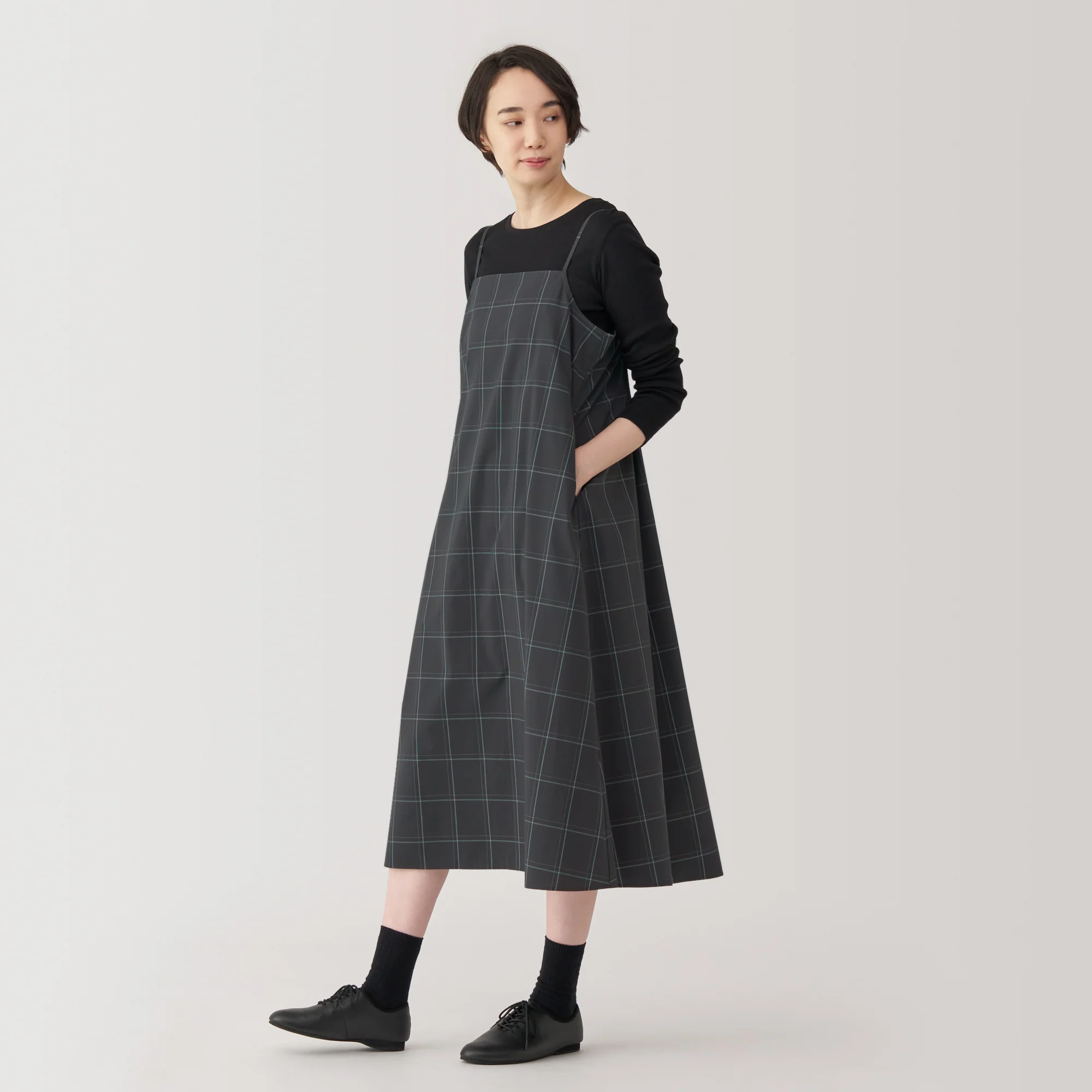 Women's Quick Dry Broadcloth Patterned Camisole Dress - Image 12