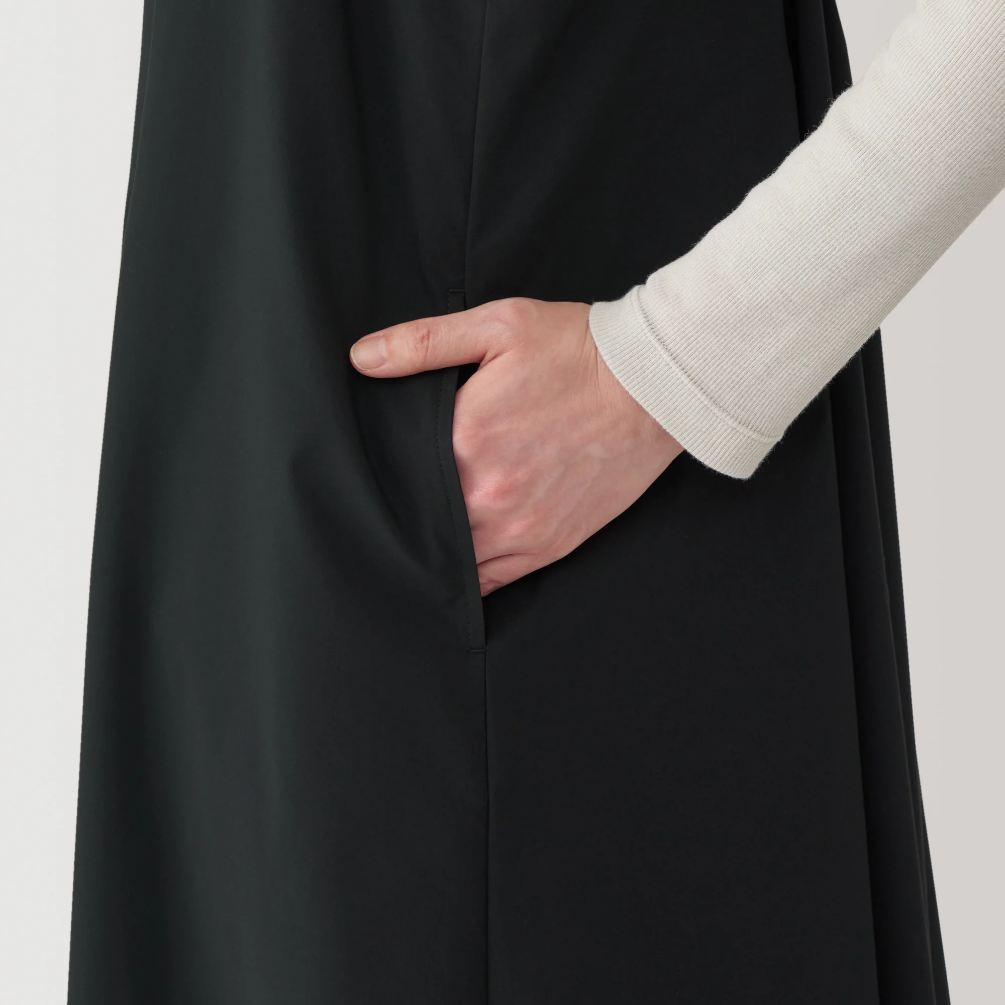 Women's Quick Dry Broadcloth Patterned Camisole Dress - Image 8