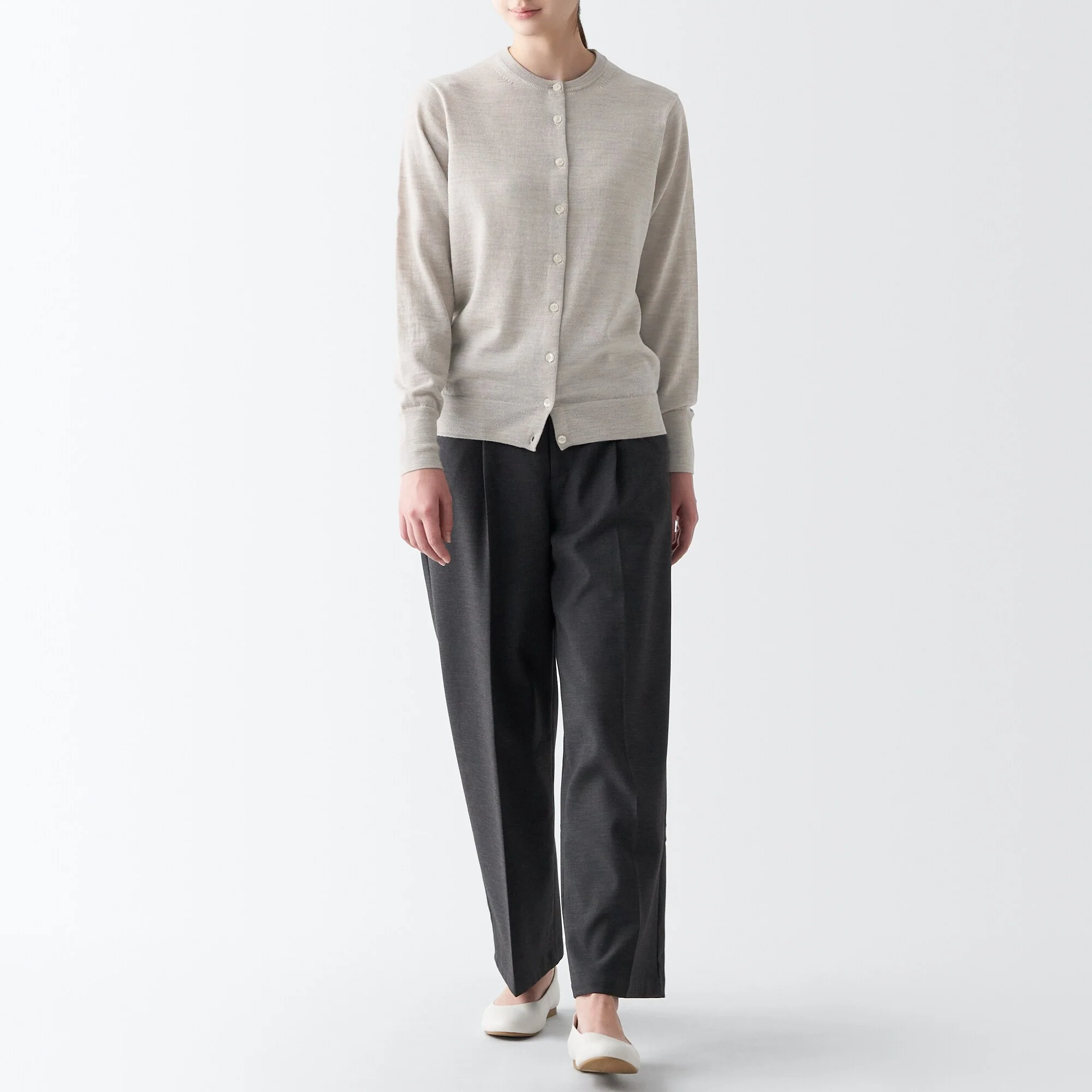 Women's Washable High Gauge Wool Crew Neck Cardigan - Image 25