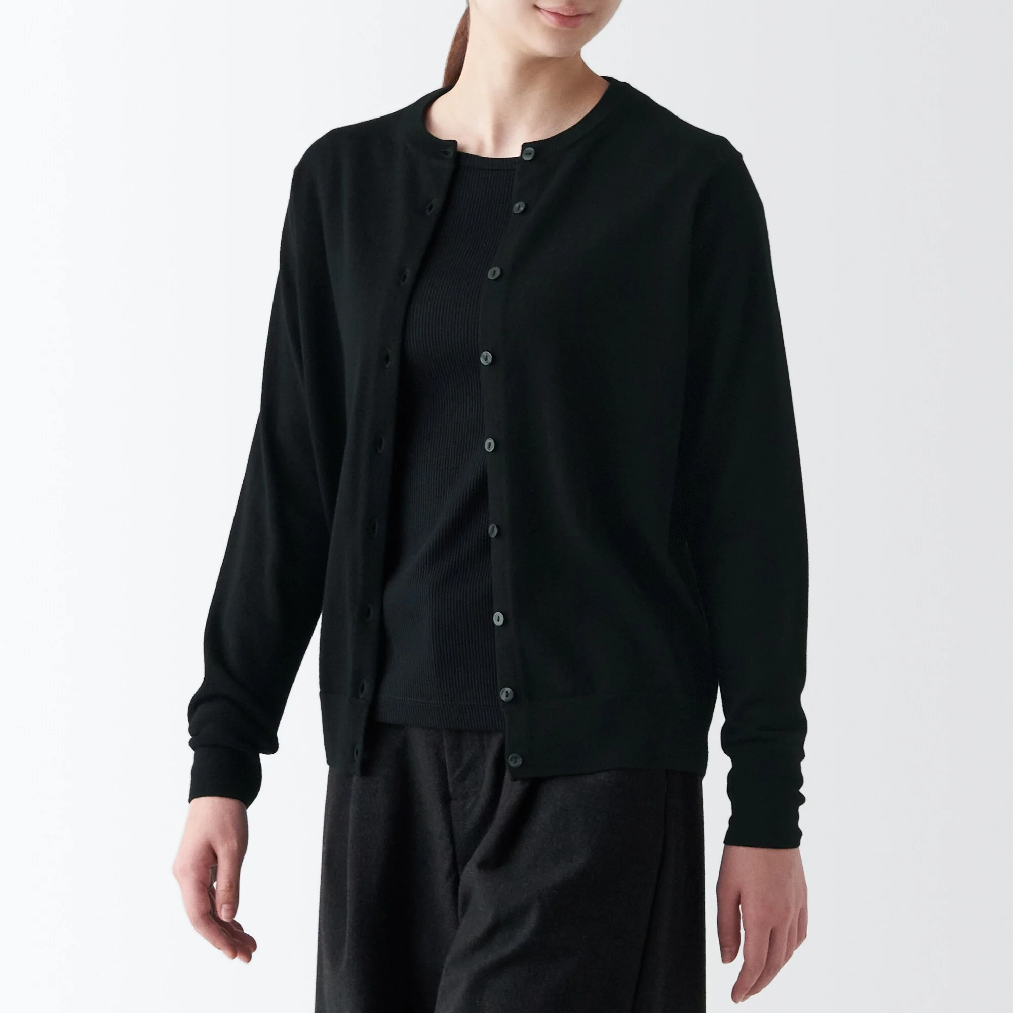 Women's Washable High Gauge Wool Crew Neck Cardigan - Image 31