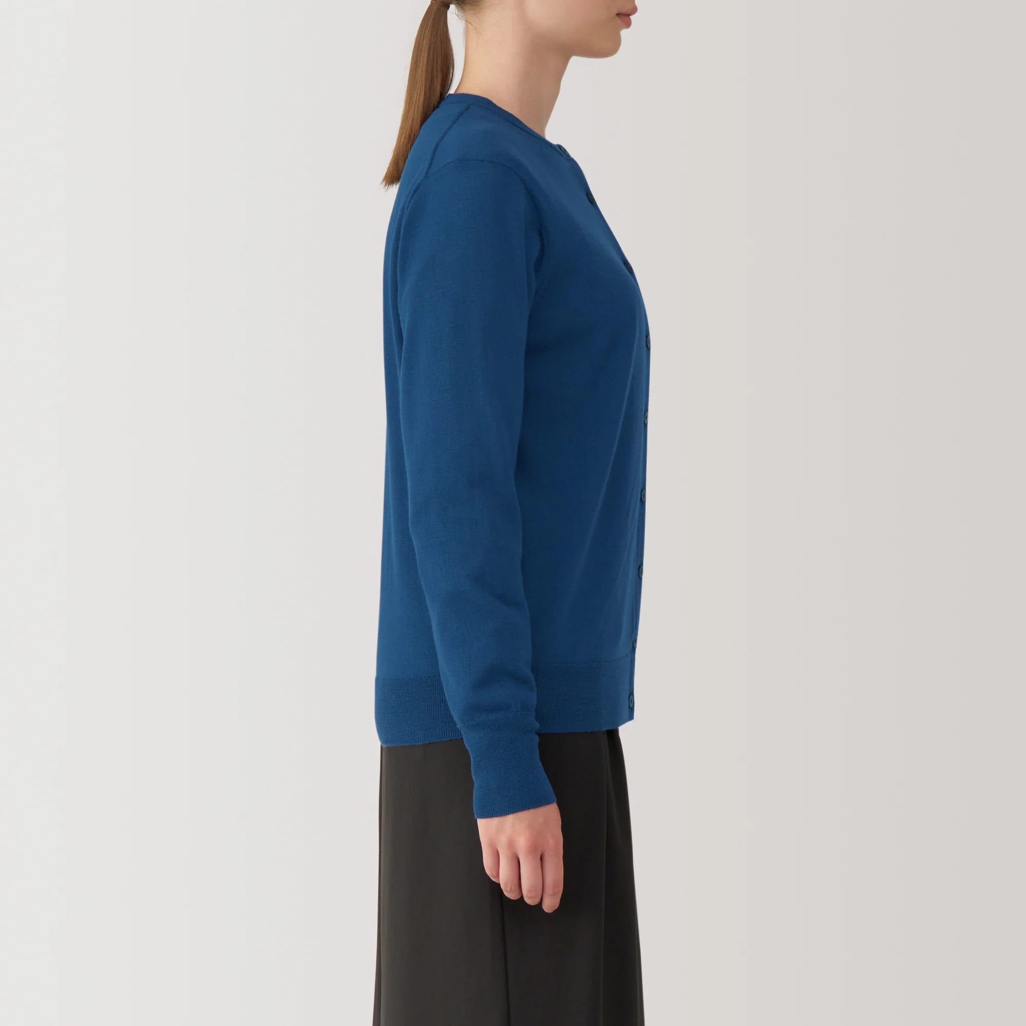 Women's Washable High Gauge Wool Crew Neck Cardigan - Image 5