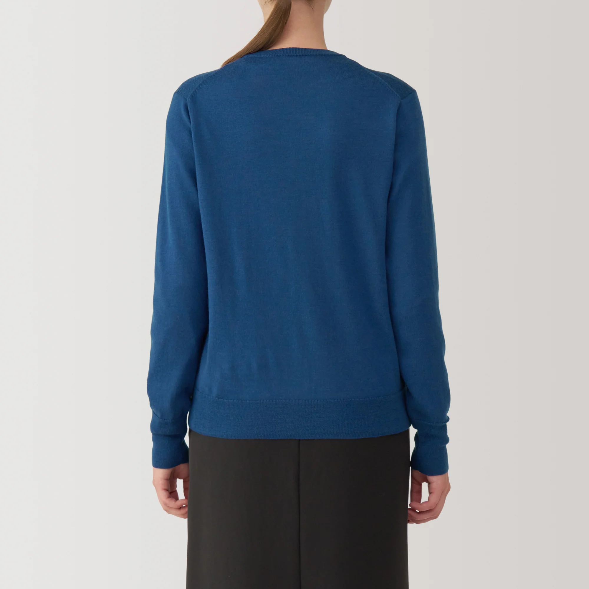 Women's Washable High Gauge Wool Crew Neck Cardigan - Image 6