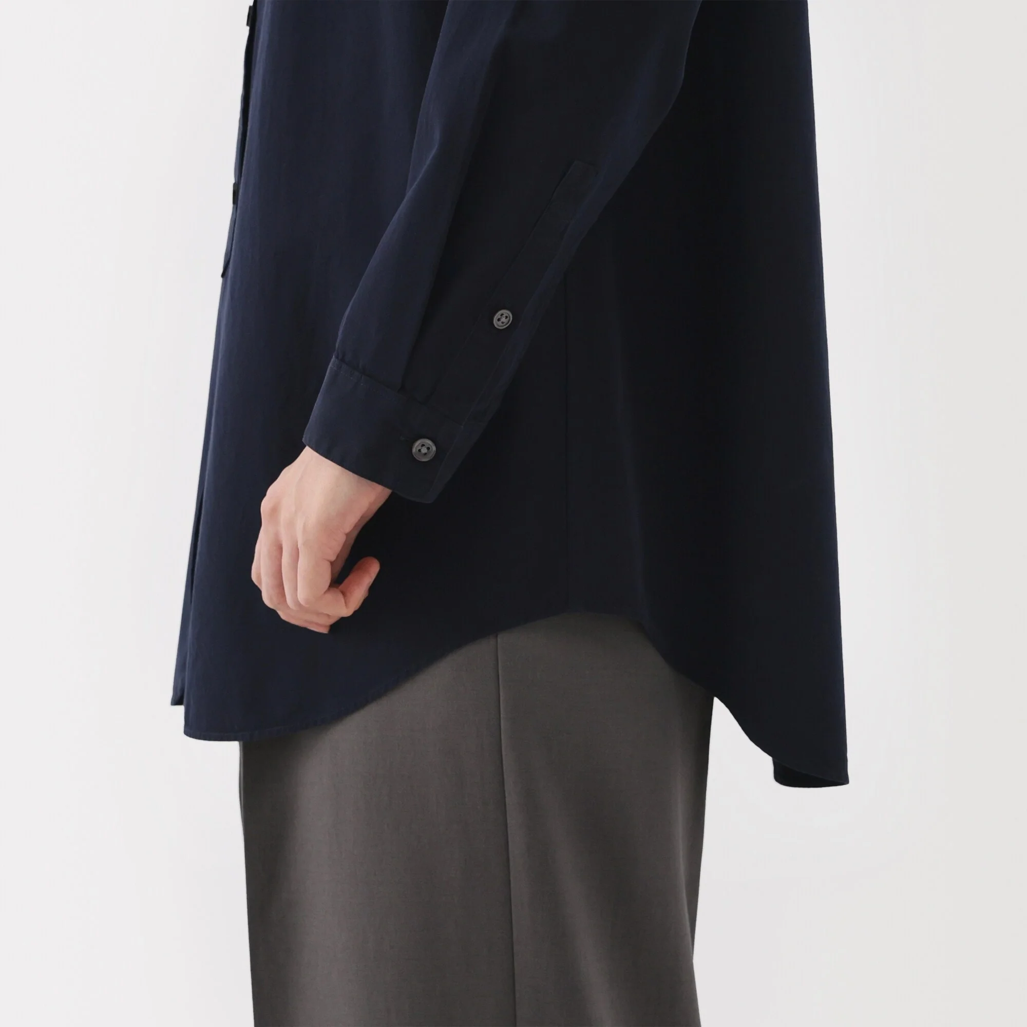 Women's Washed Broadcloth Stand Collar Long Shirt - Image 28