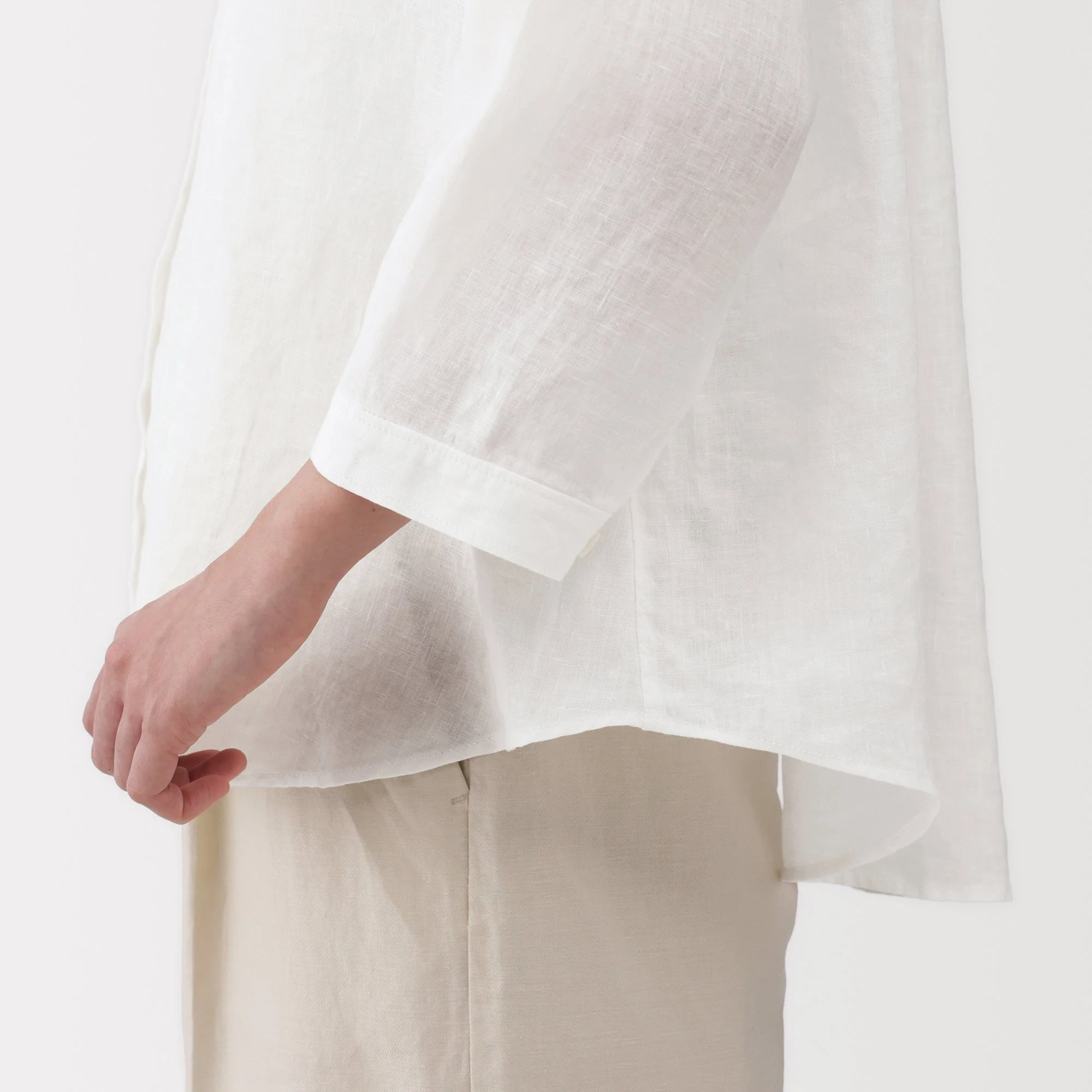 Women's Linen 3/4 Sleeve Blouse - Image 8