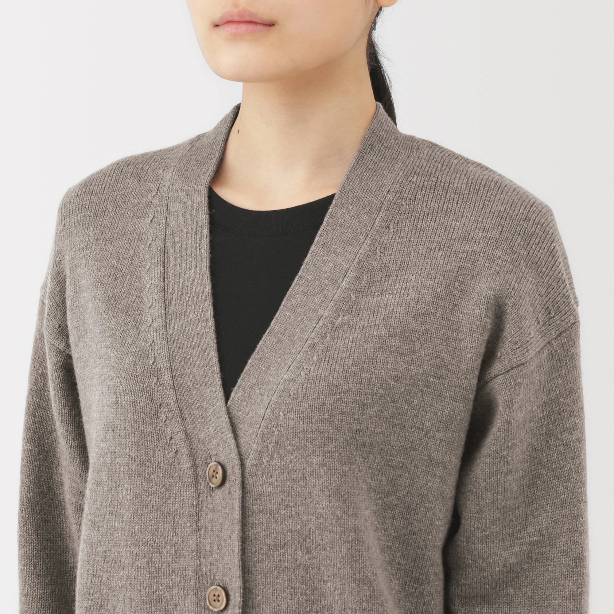 Wool V-Neck Cardigan - Image 31